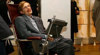 Məşhur ateist Allahın varlığını qəbul etdi