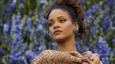 Rihanna haqqında sənədli film çəkiləcək