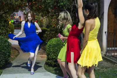 Müxtəlif geyim rəngləri əhvalımıza necə təsir göstərir?