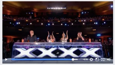 Təyyarə qəzasından sağ çıxmış Kechi'nin səhnədəki ifası