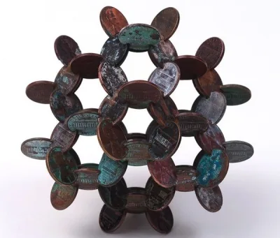 Xırda pullardan düzəldilmiş heykəllər 