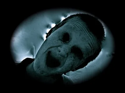 Virtual dünyanı real həyatdan az anlayırıq...