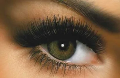 Göz rənglərinə görə insanlar