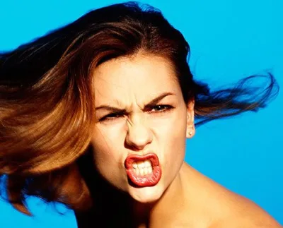 Əsəblərinizə hakim olmaq üçün 10 çıxış yolu